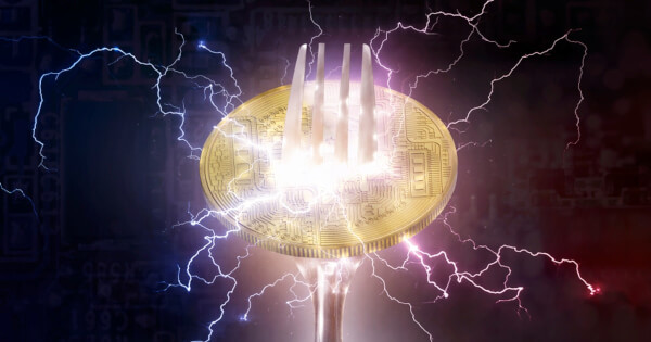 BCH Price Prediction: Momentum Flatlines at Upper Band — $282 Breakout or $258 Flush Incoming
